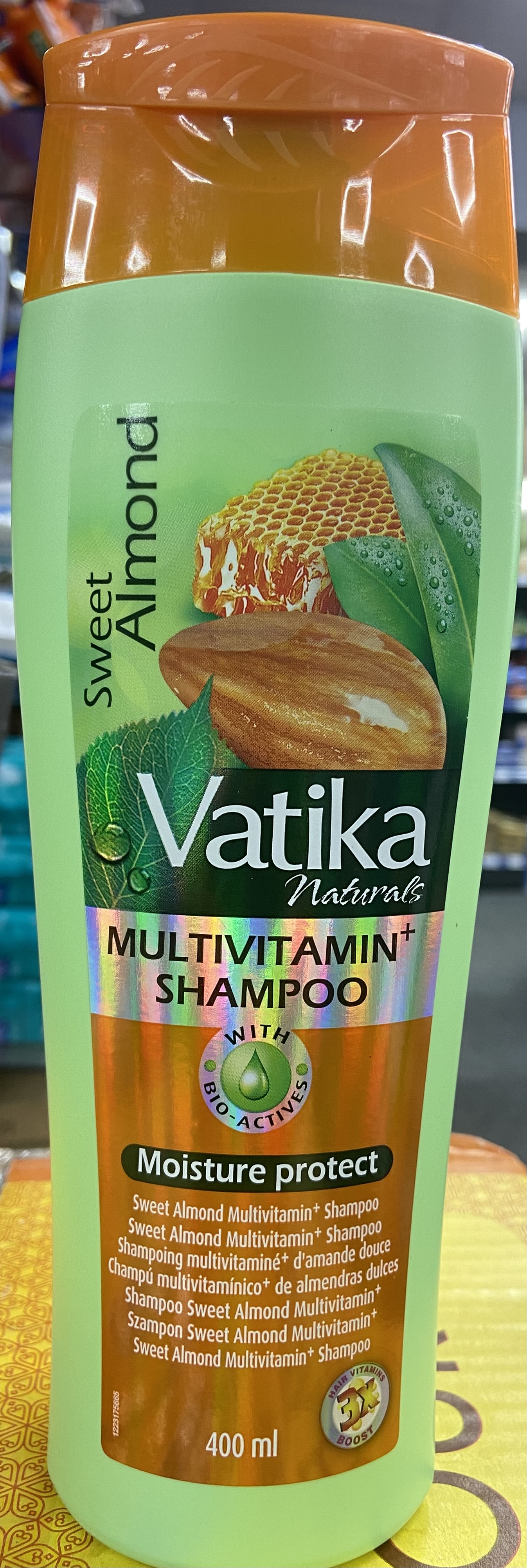 Vatika naturals shampoo ( moisture protect) - 400 ml